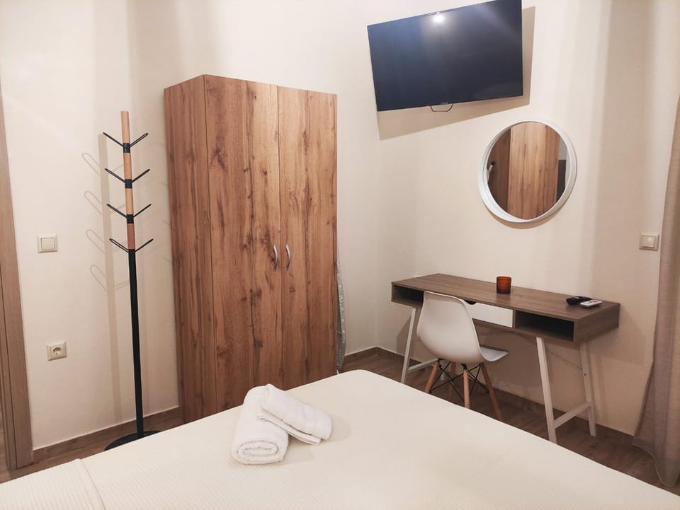 TV and multimedia, Bedroom, wardrobe