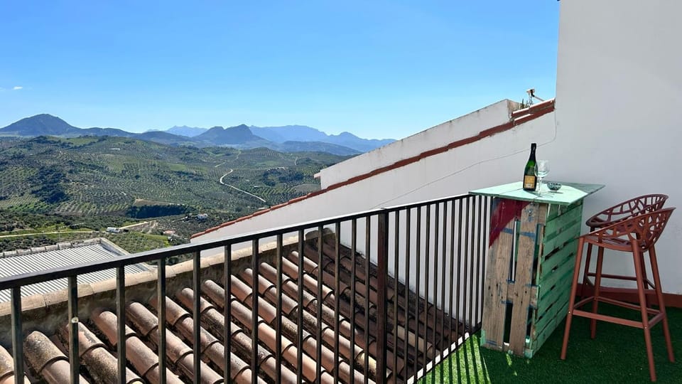 Natural landscape, Balcony/Terrace, Mountain view