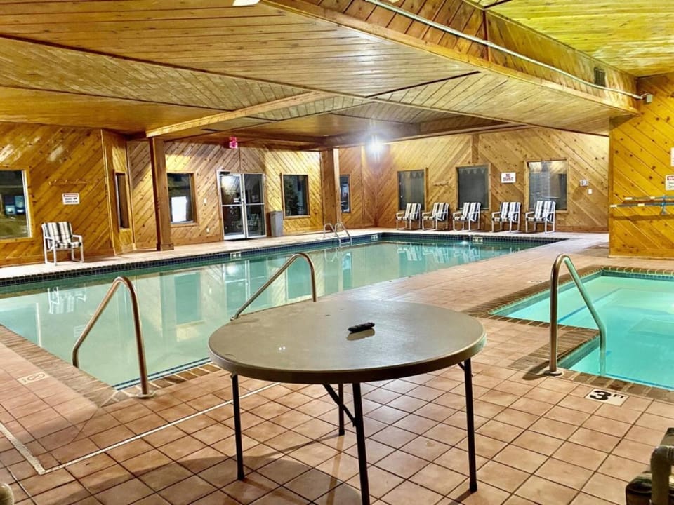 Dells Family Stacation Apartment in Lake Delton