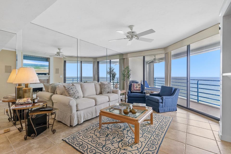 Ebb Tide 806 House in Edgewater