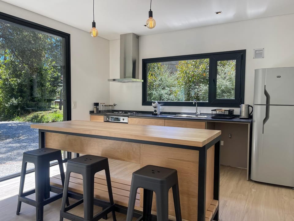 Kitchen or kitchenette, oven