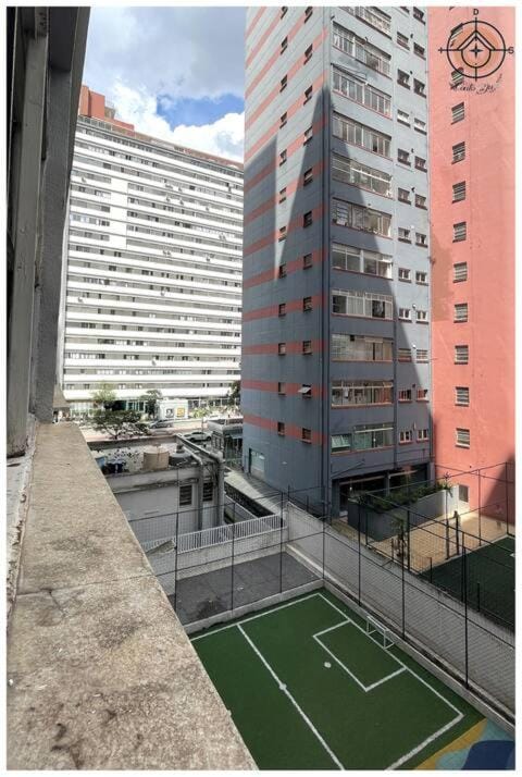 AVENIDA PAULISTA - QUARTO CASAL em Apartamento compartilhado Vacation rental in Sao Paulo City