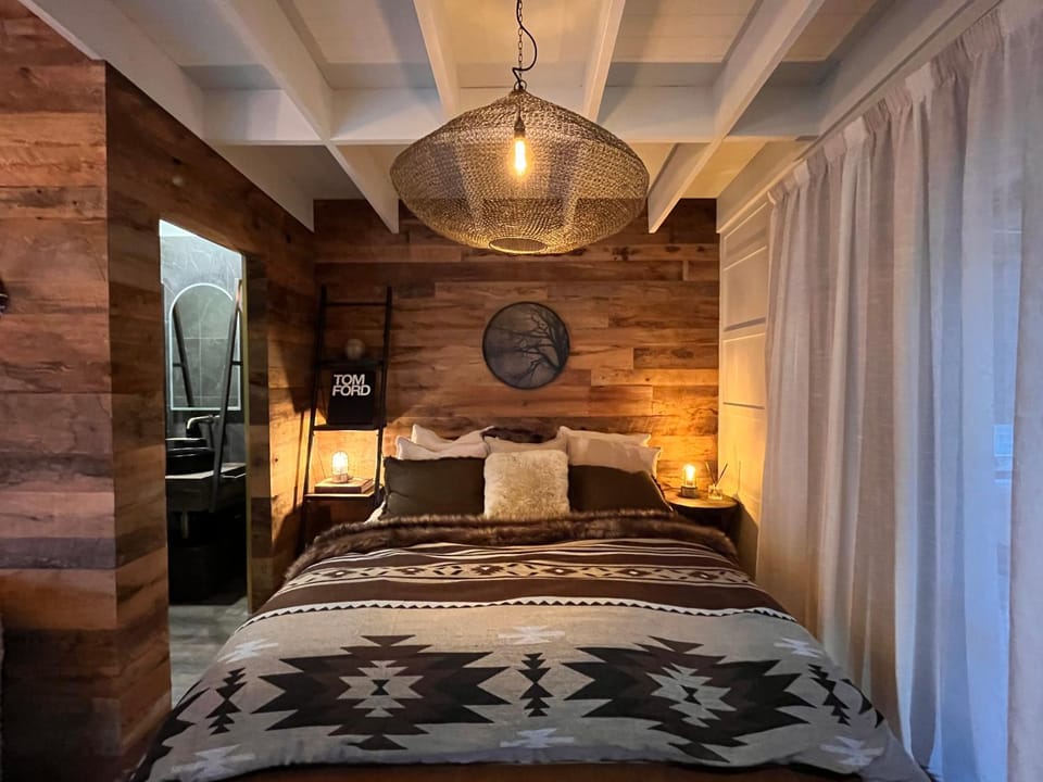 The Rabbits Burrow Hideaway Country House in Cambridge