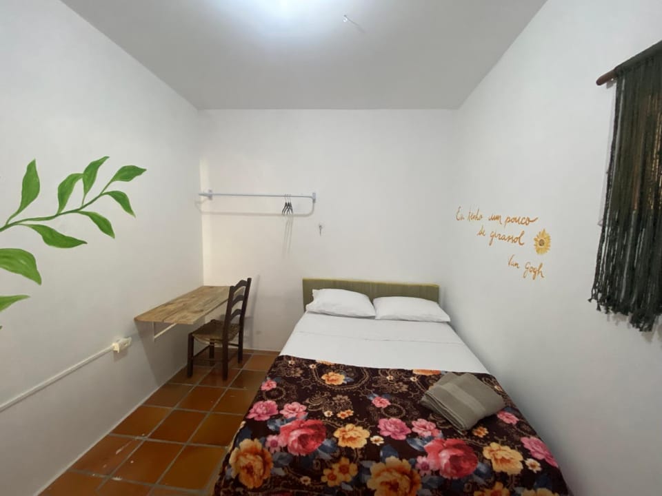 Casa Dê - Hostel Bed and Breakfast in Porto Belo