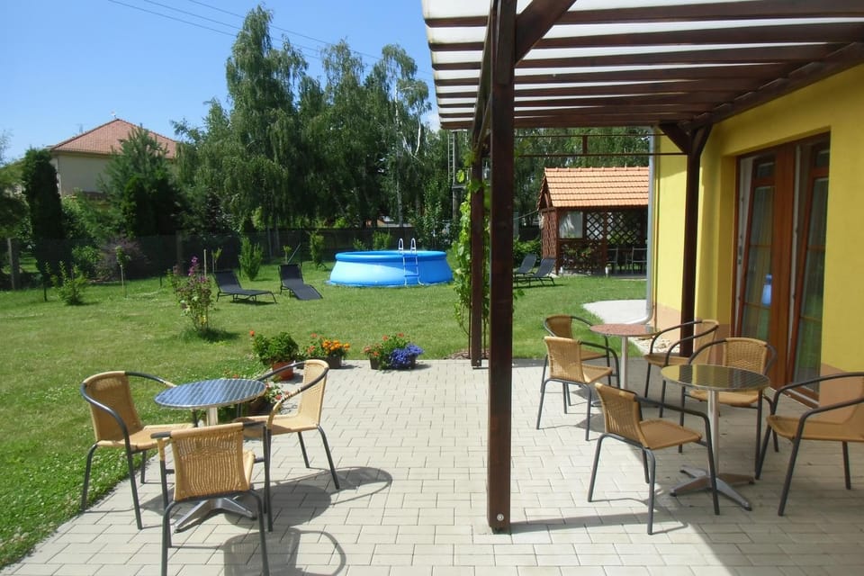 Property building, Swimming pool, Swimming pool