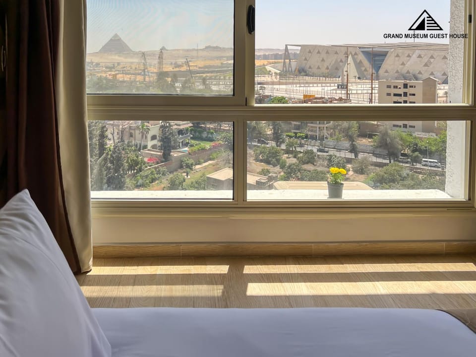 Bed, Natural landscape, Photo of the whole room, Bedroom, Mountain view