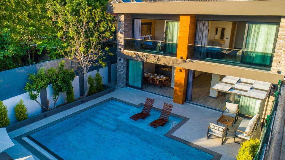 Patio, Day, Balcony/Terrace, Pool view, Swimming pool