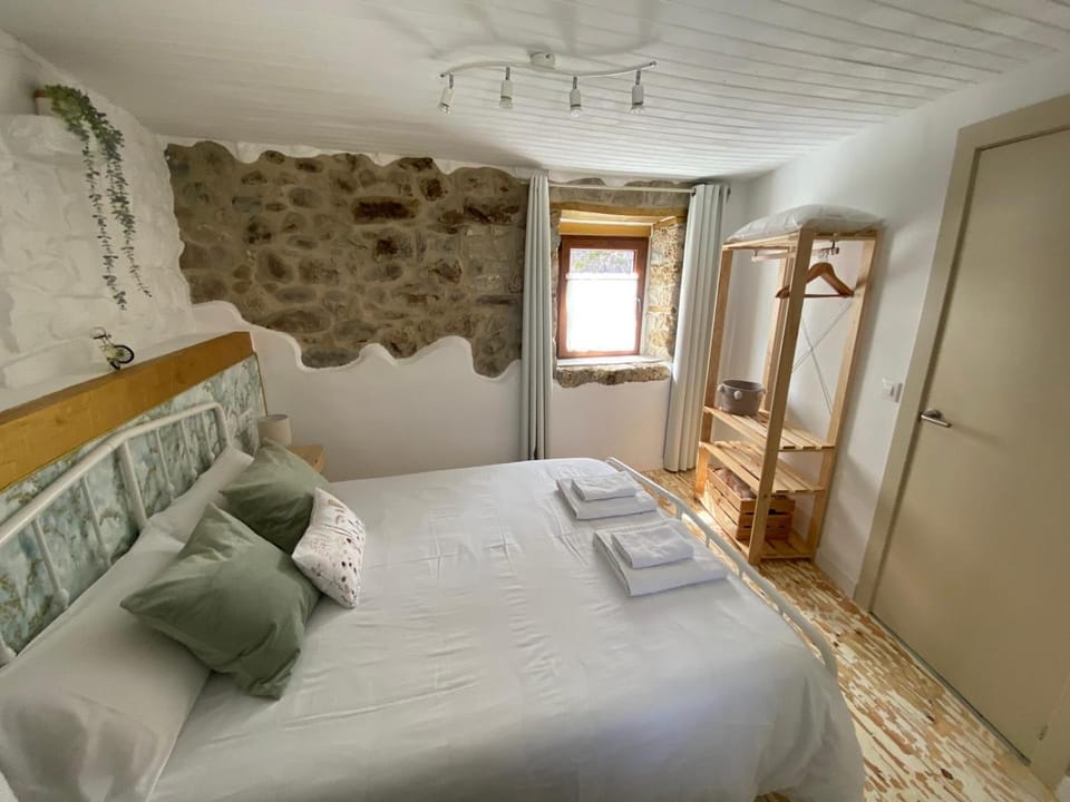 La Casuca ONE De Lebeña House in Cantabria