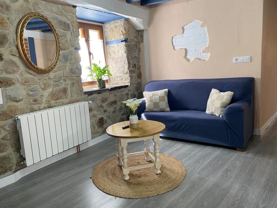 La Casuca ONE De Lebeña House in Cantabria