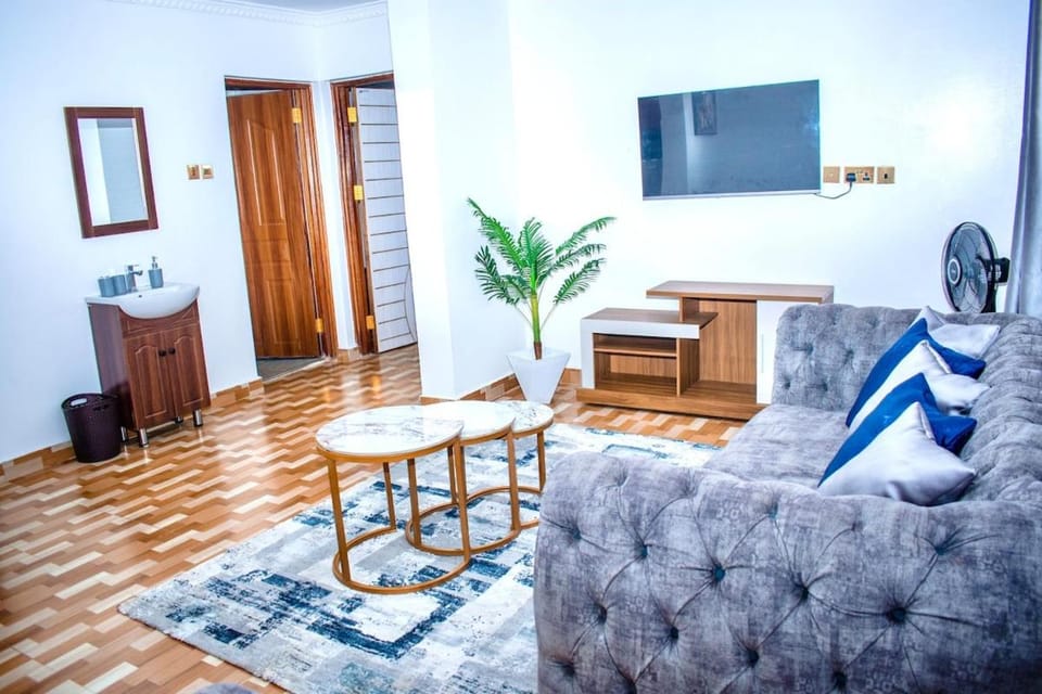 Communal lounge/ TV room, Living room, Seating area