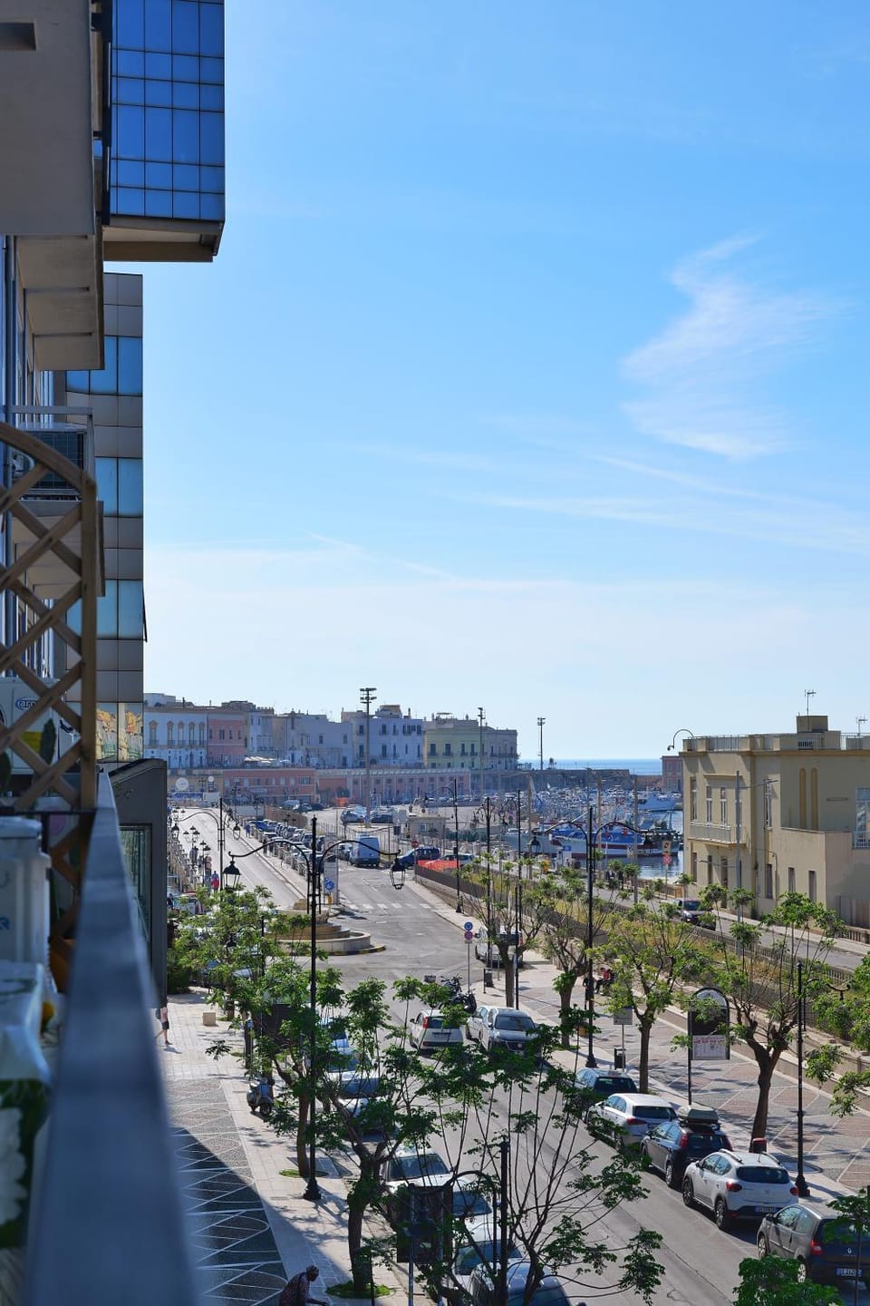 Neighbourhood, Sea view