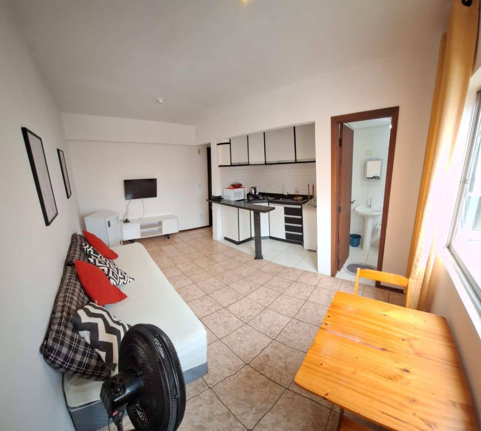 Loft central, cozinha e sala Apartment in Joinville