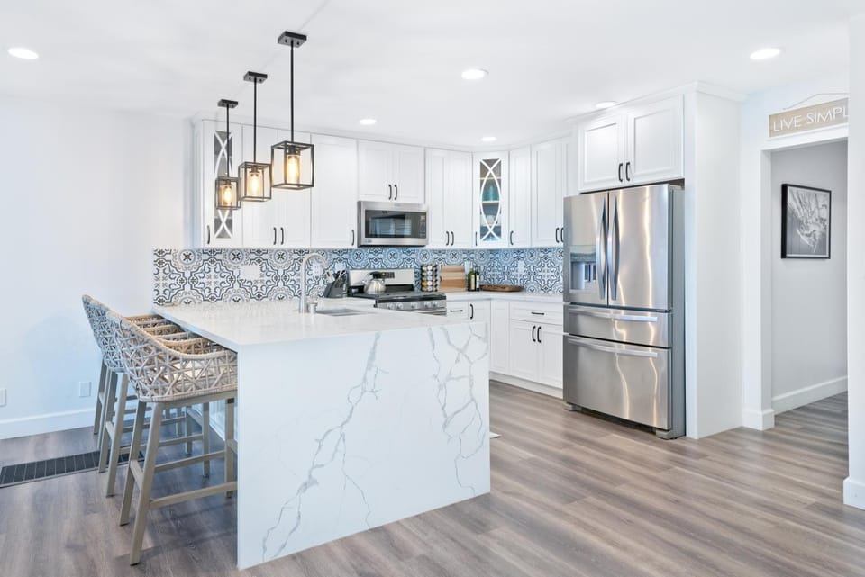 2310 W Oceanfront House in Balboa Peninsula