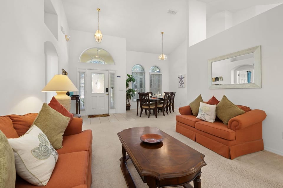 373 - Stunning 4 Bedroom Villa with own Private South East Facing Pool House in Four Corners
