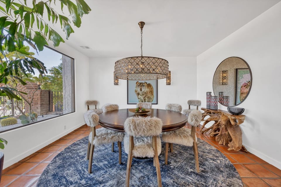 Ridge House - Mountainside and Resort-Class Amenities House in Palm Springs