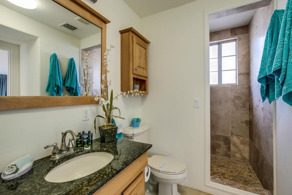 Casa Warm Sands - 3BR Group Getaway House in Palm Springs