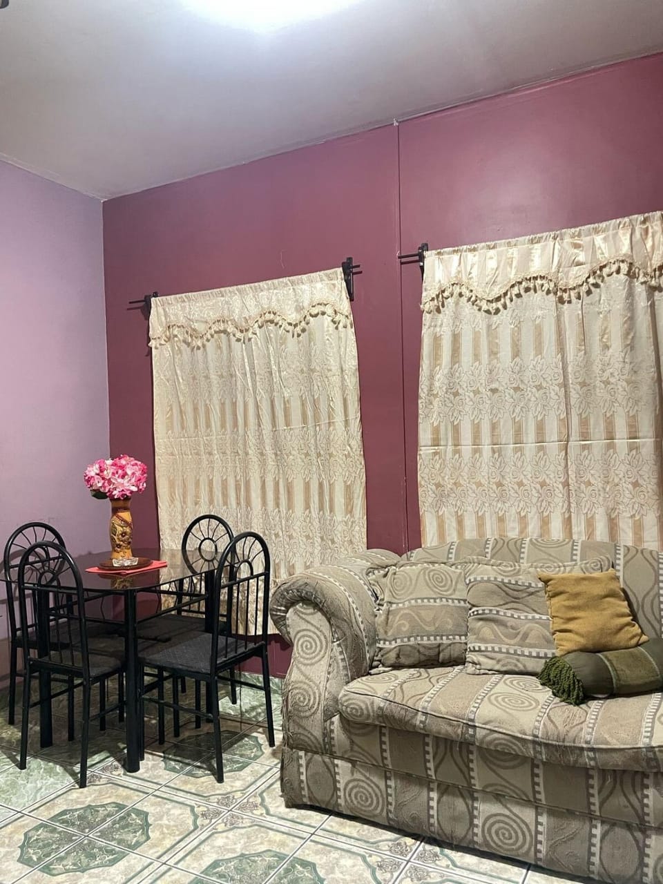 Living room, Dining area