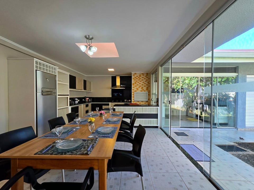 Casa Ampla 5 quartos área lazer TOP lado Paraguai House in Foz do Iguaçu