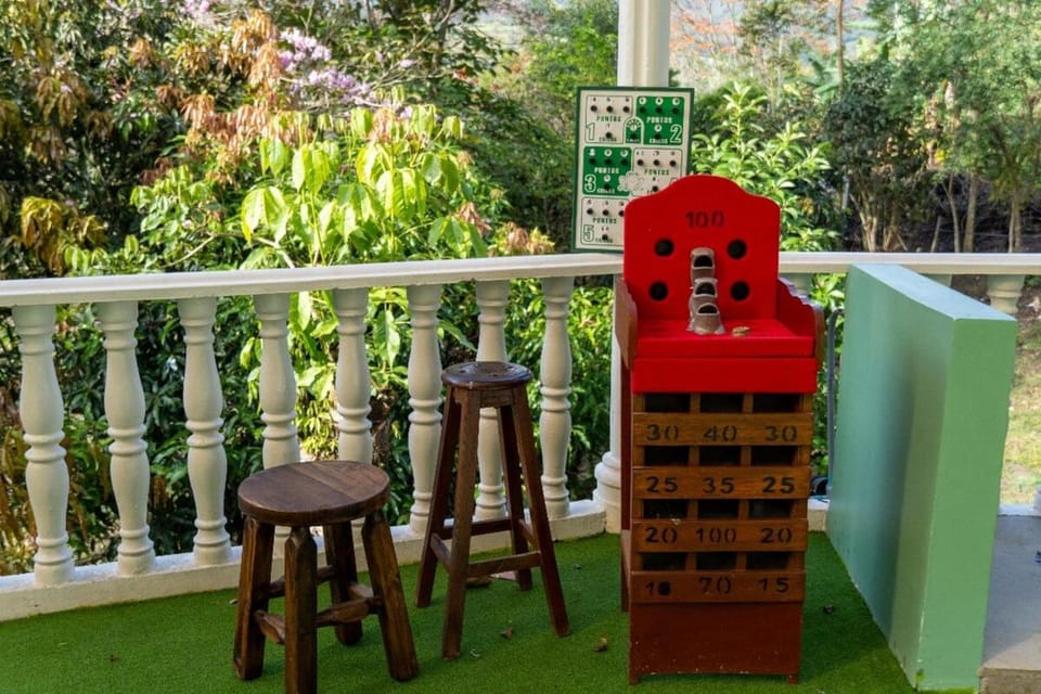 Game Room, Balcony/Terrace