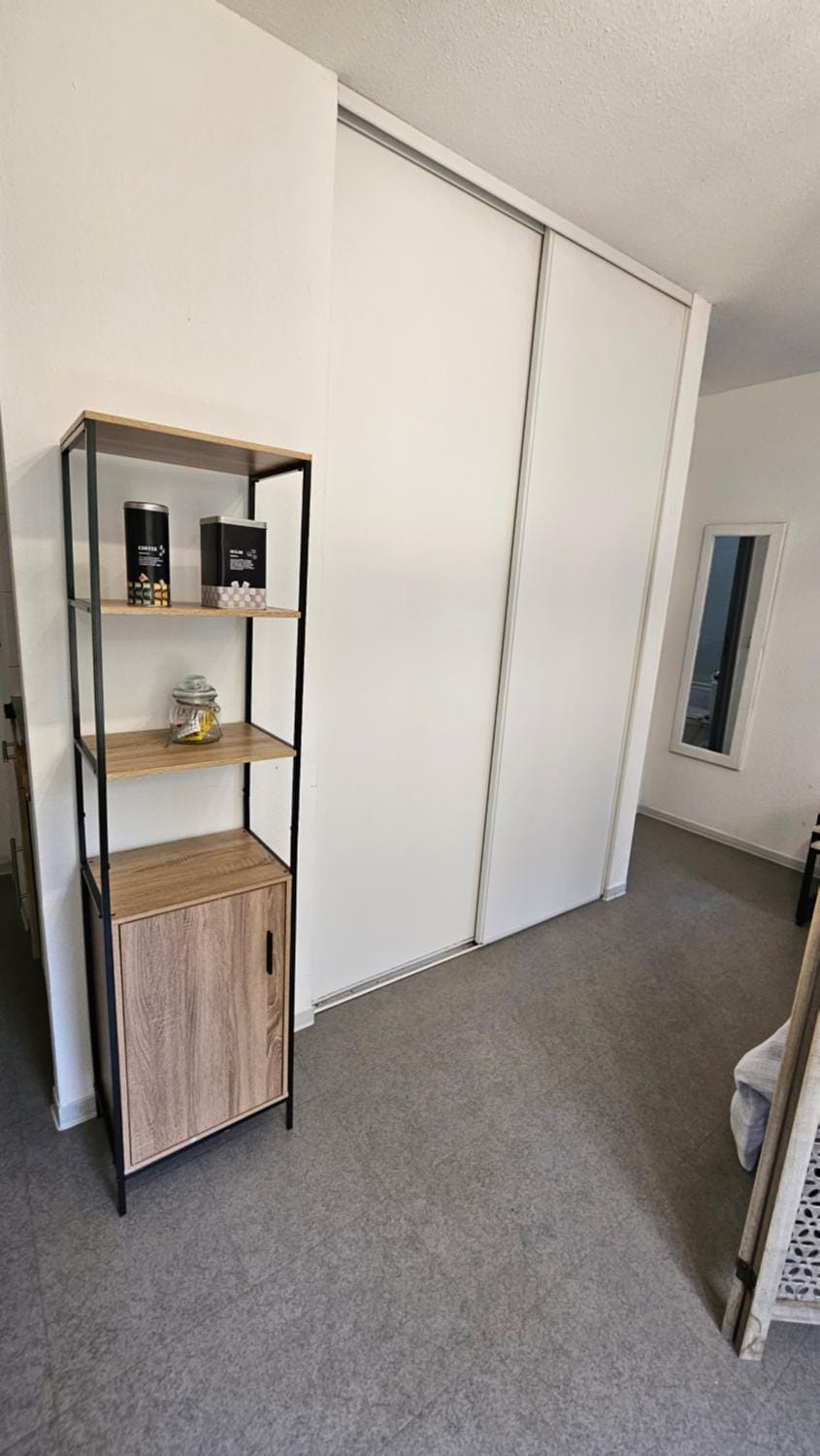 wardrobe