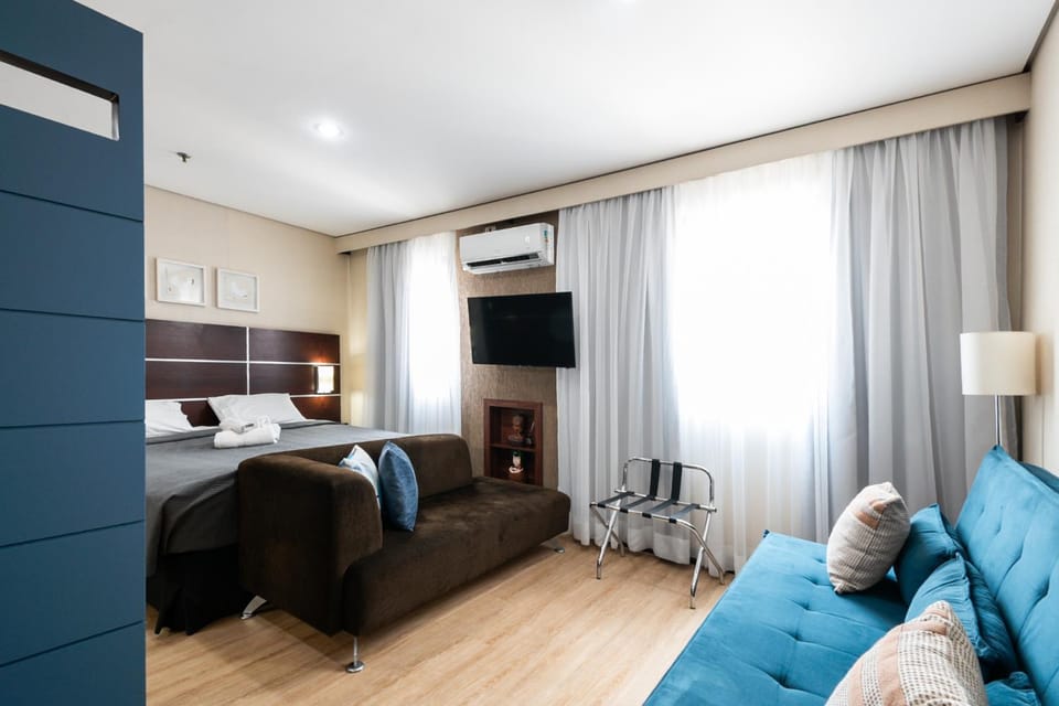 Unique Flat Moderno com Garagem Berrini Prox Consulado USA Ar Condicionado WiFi Apartment in Sao Paulo City