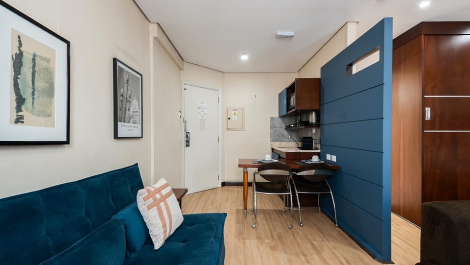 Unique Flat Moderno com Garagem Berrini Prox Consulado USA Ar Condicionado WiFi Apartment in Sao Paulo City