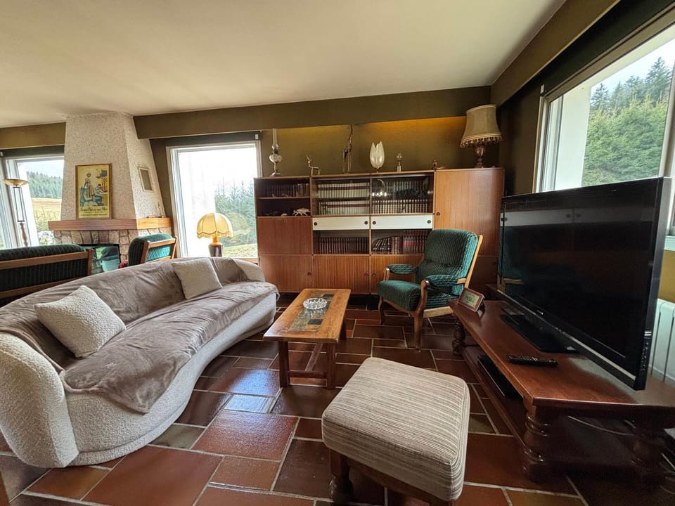 Maison de caractère dans le Vercors, 7 pers, 4 ch, wifi et grand jardin - FR-1-737-96 House in Auvergne-Rhône-Alpes