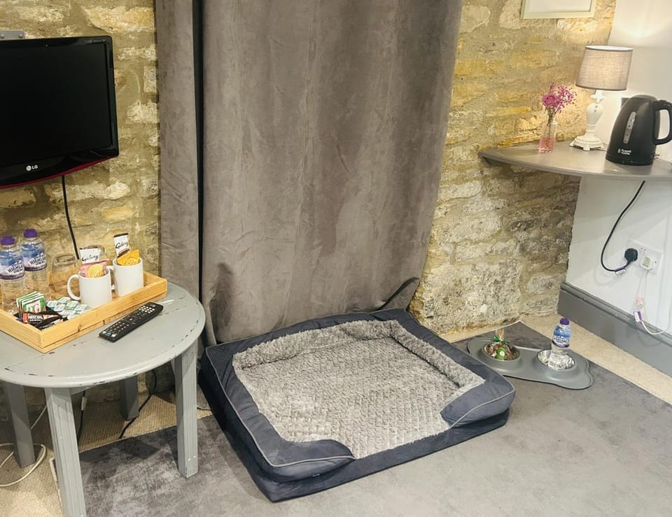 Coffee/tea facilities, Seating area