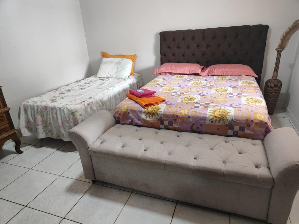 Suite tripla Pousada Canto dos Pássaros Vacation rental in State of Paraná
