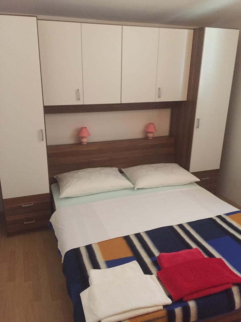 Bed and Breakfast - Haus Sofija - Zimmer mit eigenem Bad und Privatparkplatz - Bed and Bike Bed and Breakfast in Šibenik-Knin County, Croatia