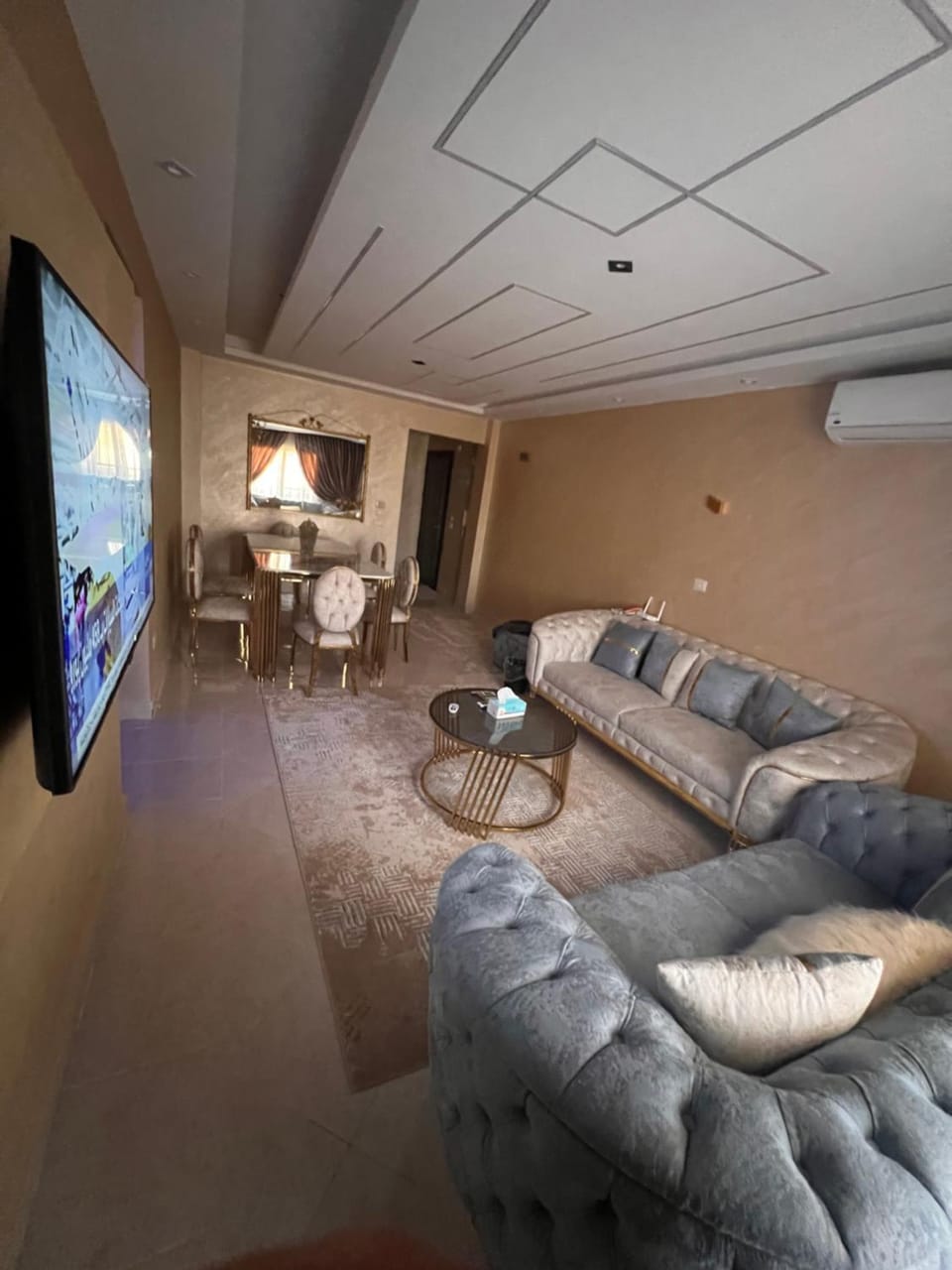 شقه للايجار فى جاردينيا سيتى مدينه نصر Apartment in New Cairo City