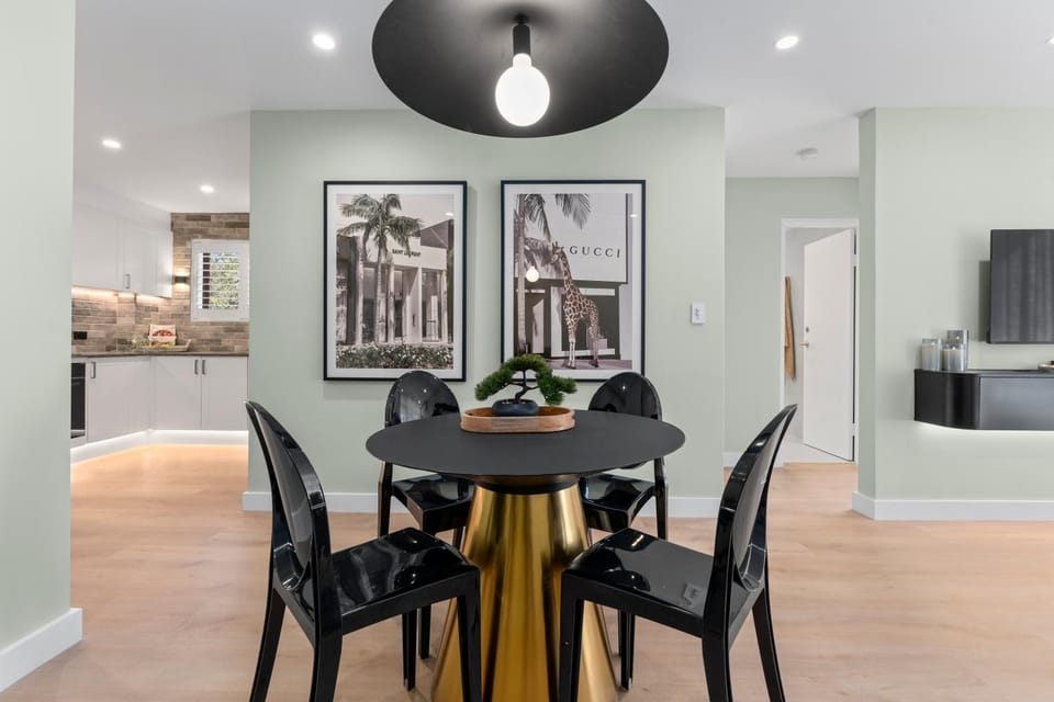 Dining area, air conditioner