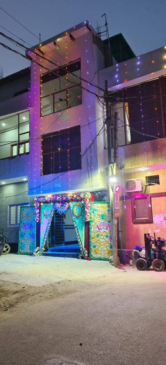 Property building, Night