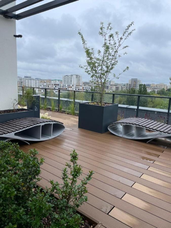 Property building, Balcony/Terrace