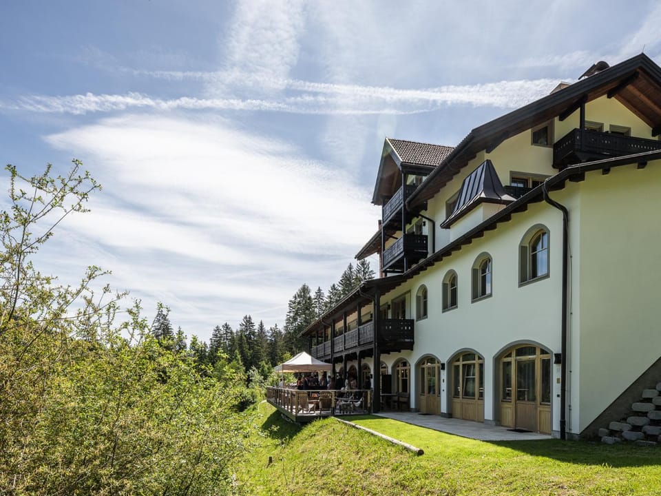 Property building, Natural landscape