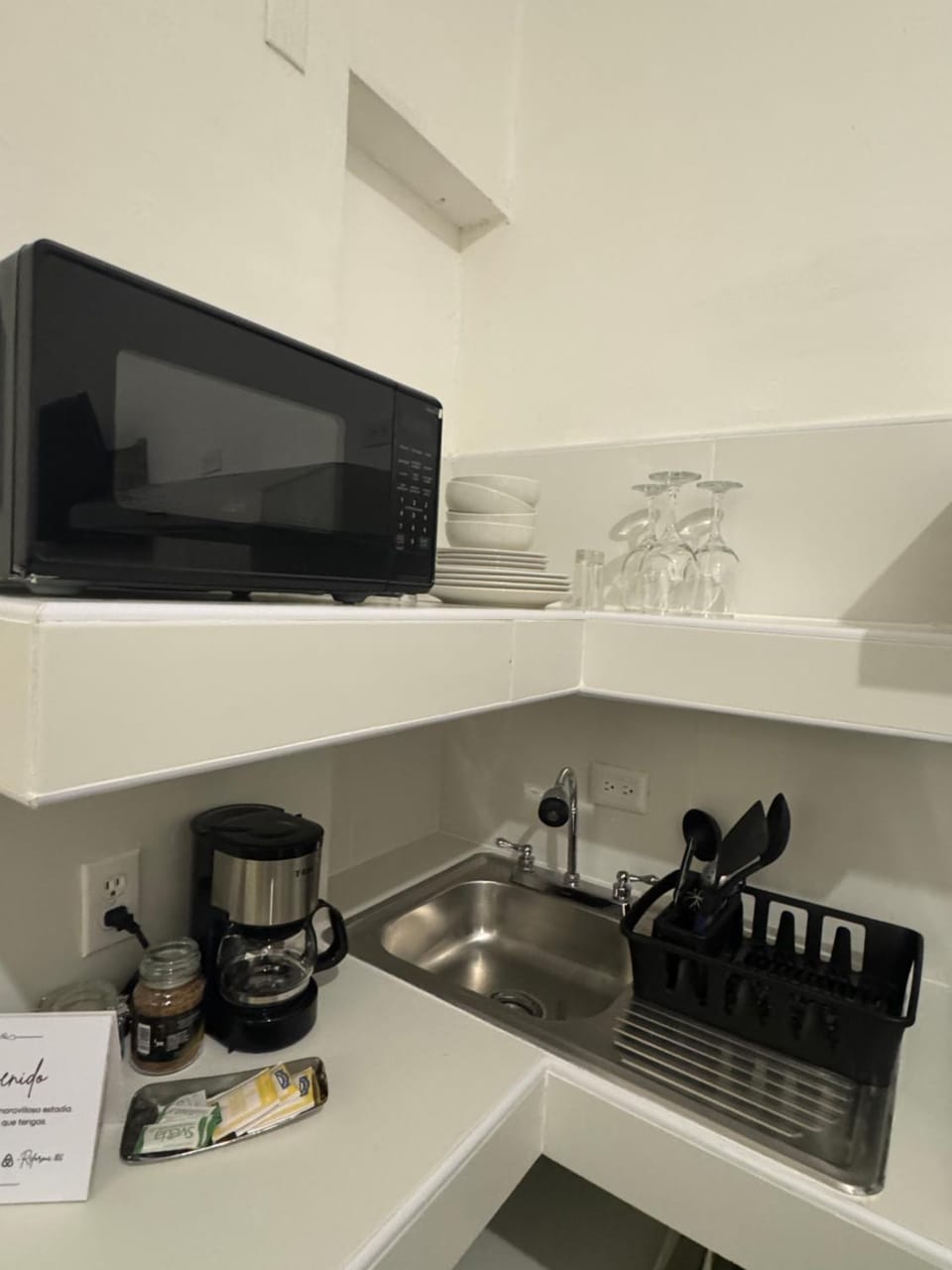 Habitación con dos camas y servicios Bed and Breakfast in Monterrey