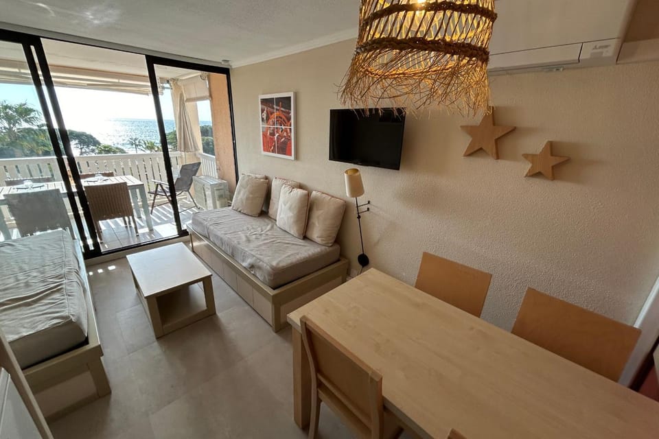 L’Anse de Pramousquier - Sea View and Leisure Apartment in Rayol-Canadel-sur-Mer