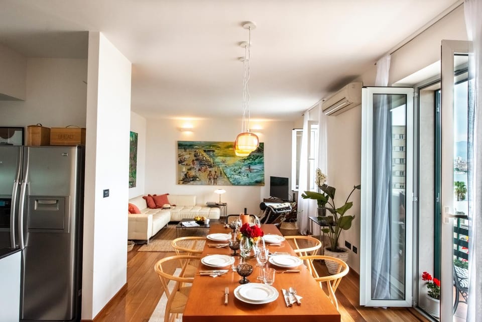 Balcony/Terrace, Living room, Dining area, Sea view, kitchen