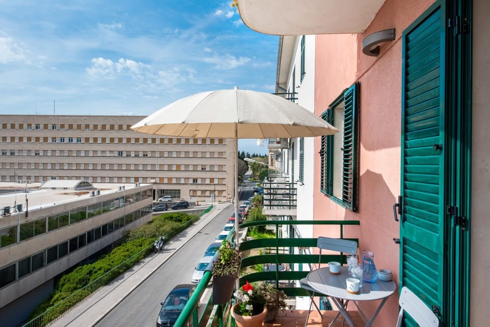 Balcony/Terrace, Parking