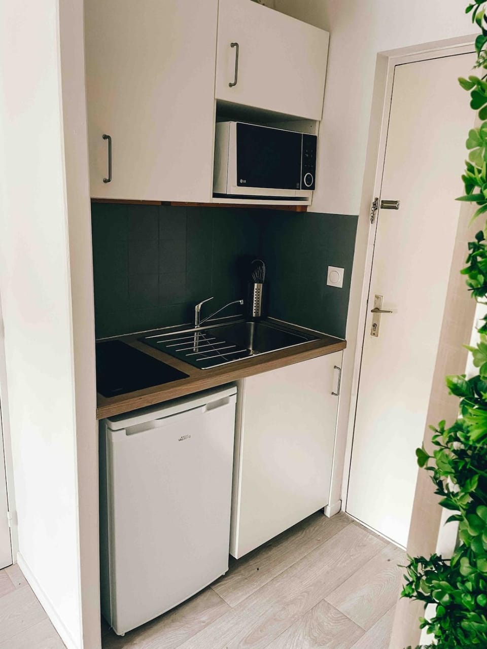 Studio cosy Ile de Nantes proche tram ligne 2 et 3 Apartment in Nantes