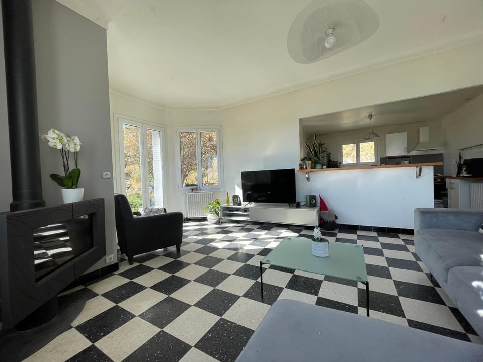 Orange villa Villa in Provence-Alpes-Côte d'Azur