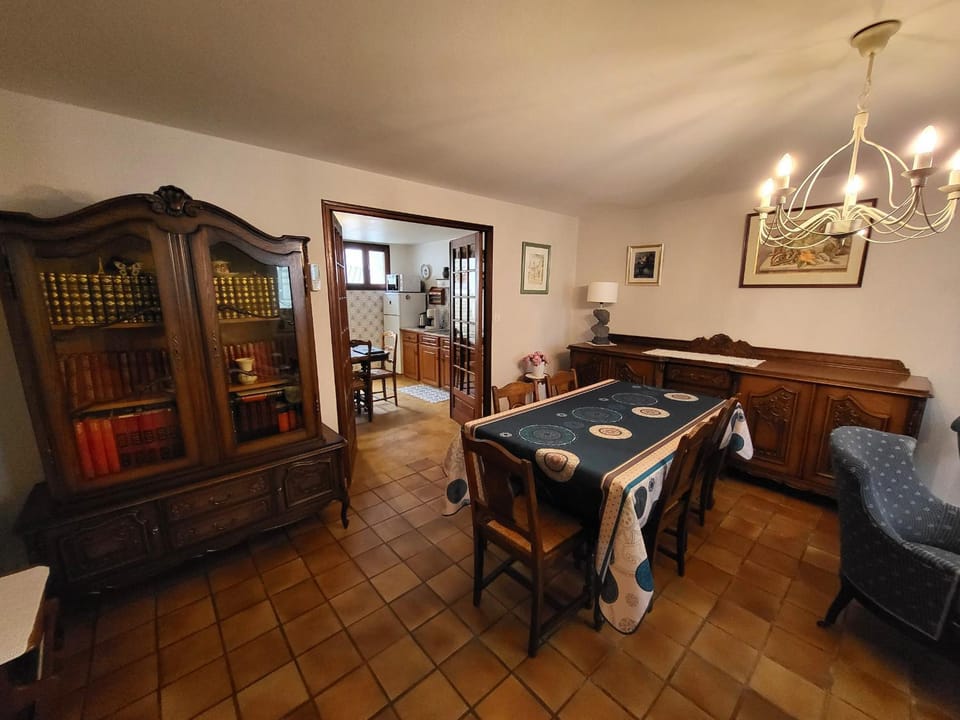 Maison 3 ch, cour privée et Wi-Fi, proche plage et commerces - FR-1-92-949 House in Les Sables-d'Olonne
