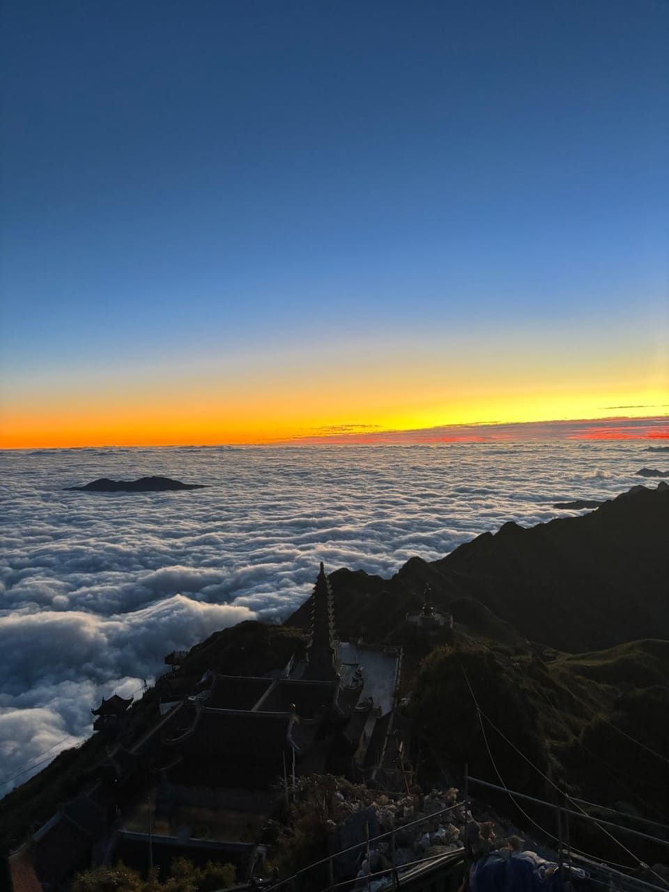 Nearby landmark, Natural landscape, Sunrise