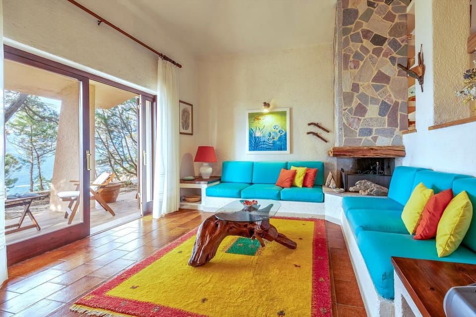 Property building, Living room
