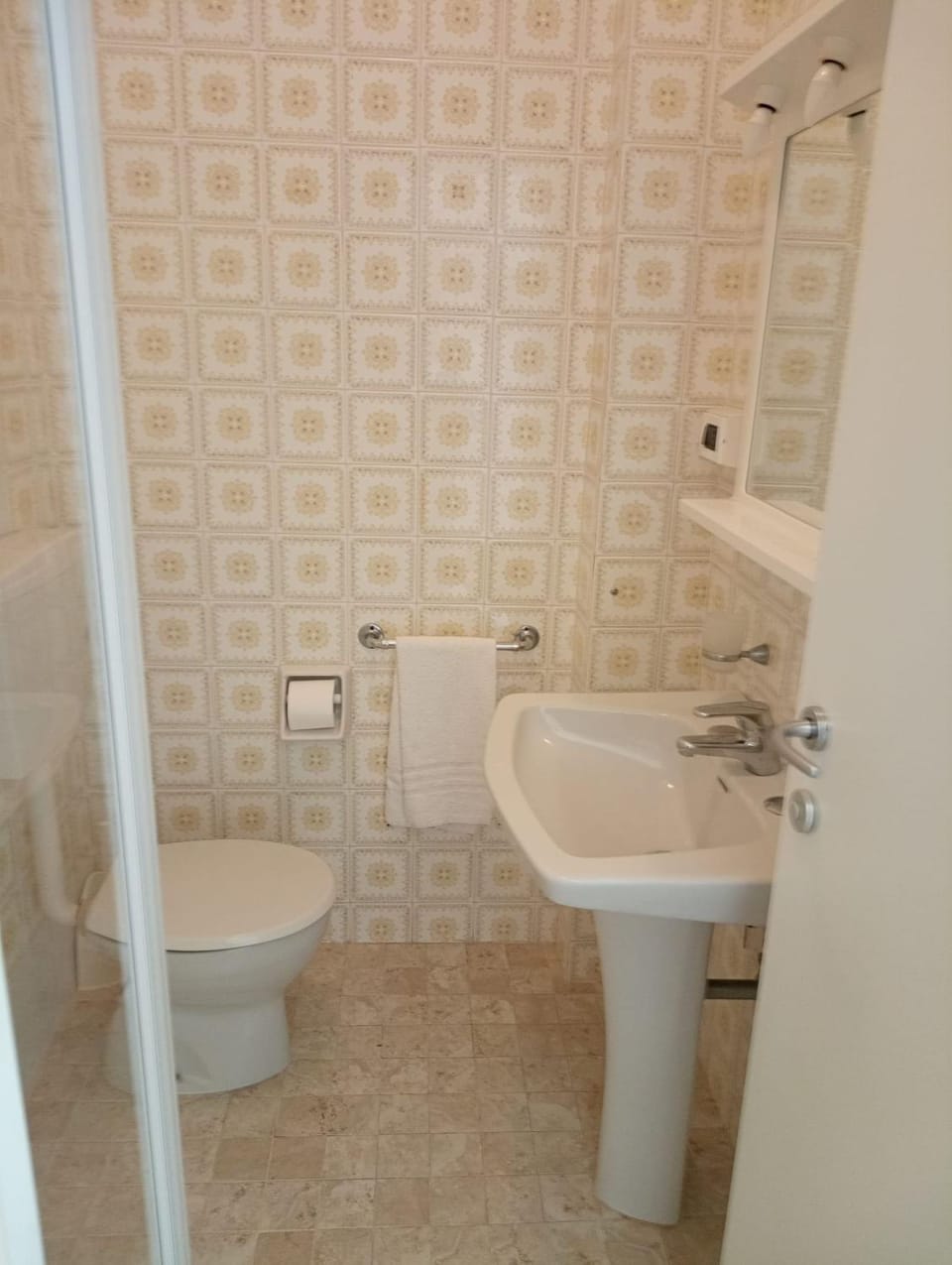 Toilet, Bathroom
