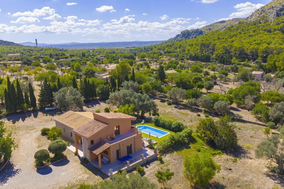 Villa Es Garrover Villa in Raiguer