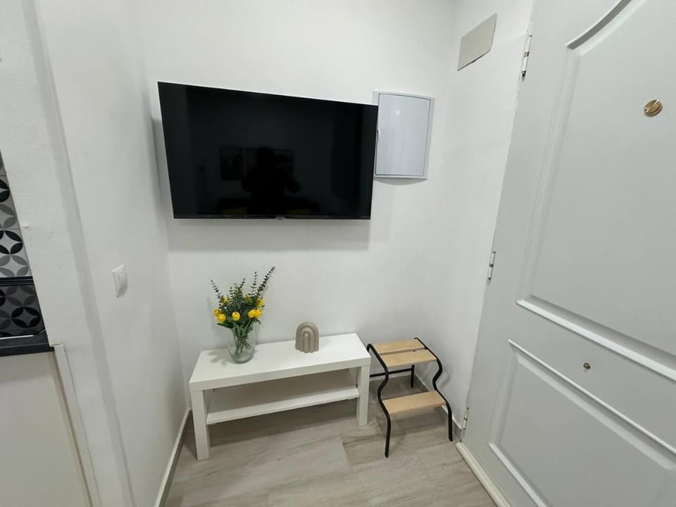 Riva 2 Apartment in Madrid