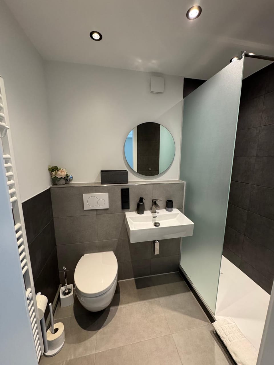 Toilet, Bathroom