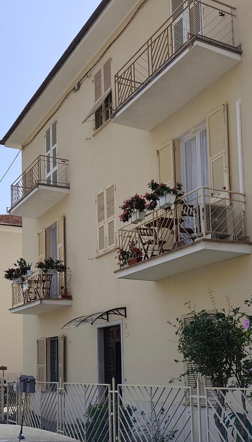 "IL Tulipano" appartamento, o doppia camera quadrupla, con bagno Bed and Breakfast in Sestri Levante