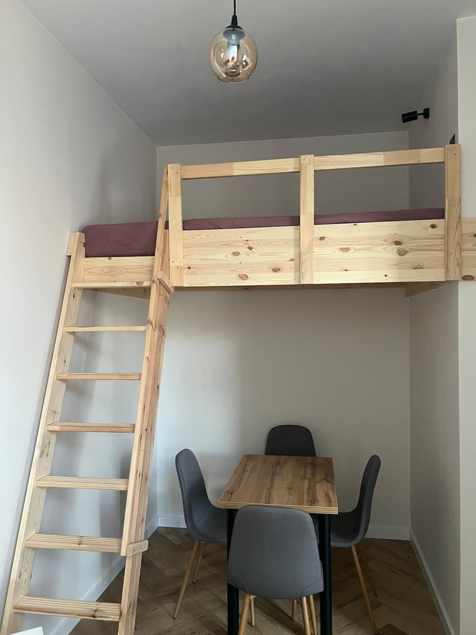 Klimatyczna Antresola nad Wisłą Apartment in Krakow